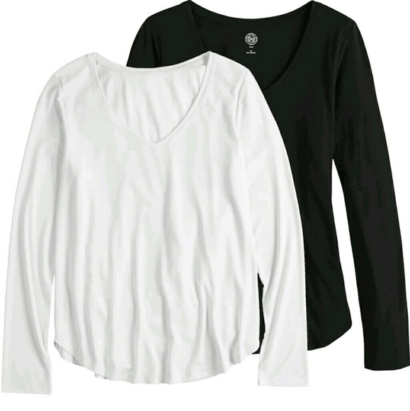 ONE NWT WHITE SO Perfect V-Neck Long Sleeve Tshirt - Picture 5 of 7